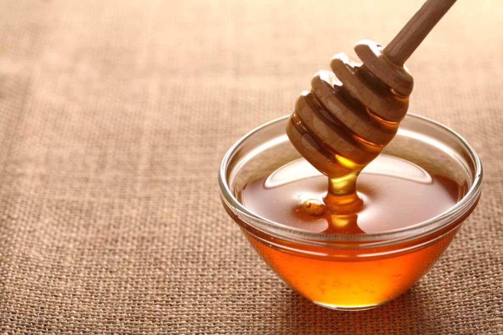 How to get rid of old scars by honey